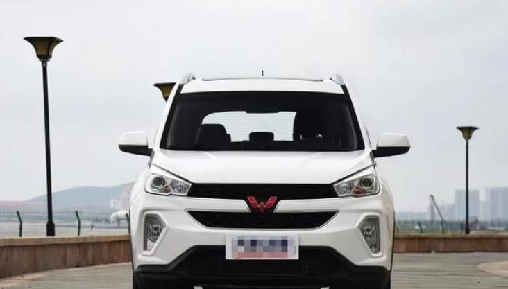 五菱宏光s3新款2022款落地多少钱,五菱宏光s3属于哪种车