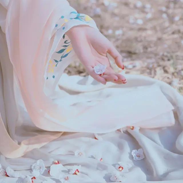 烟如柳诗词,紫气东来诗句大全苏轼