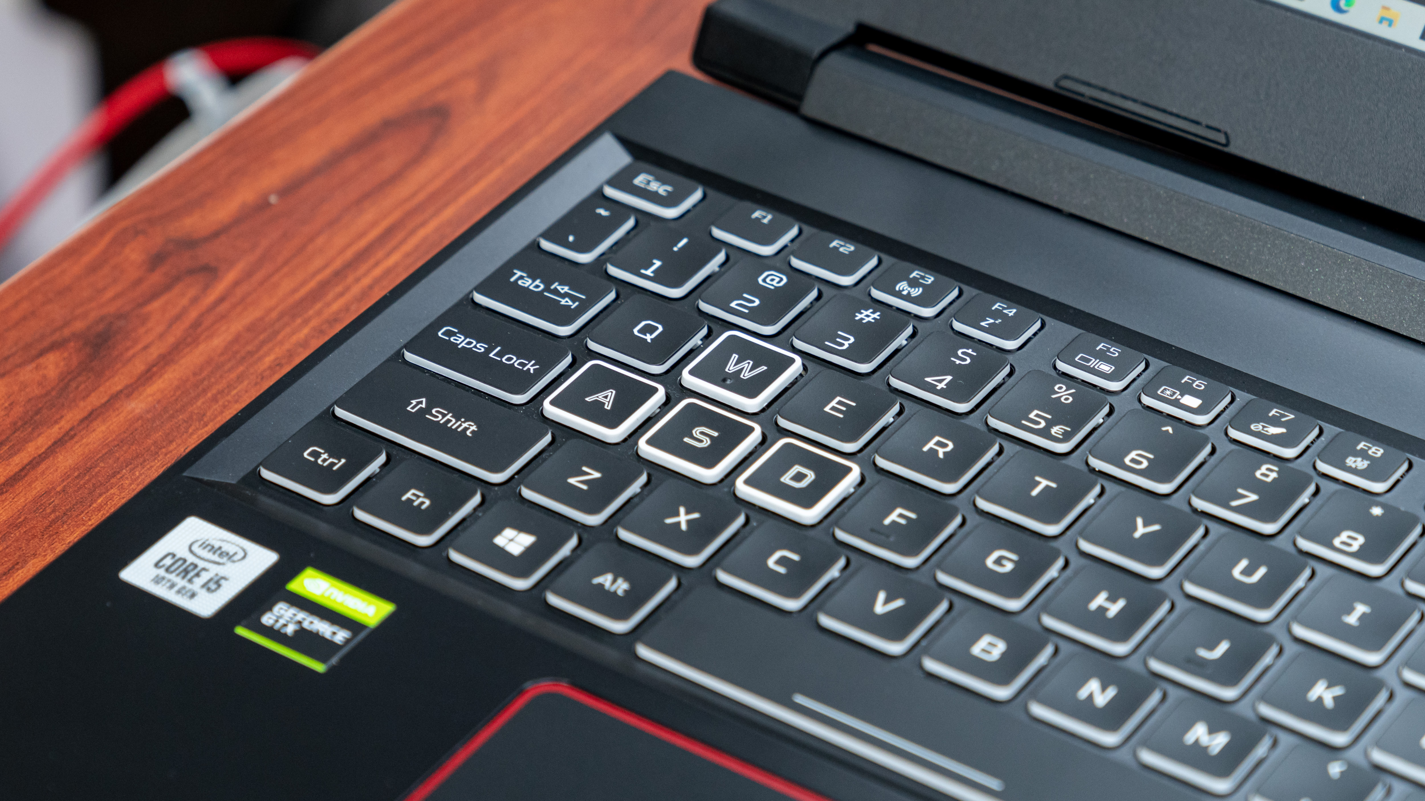 宏碁暗影骑士擎低配版测评,宏碁暗影骑士擎暴力测评