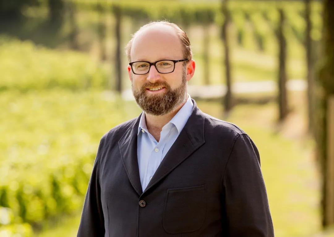 如果离世前只能喝一瓶酒，罗伯特帕克选了它