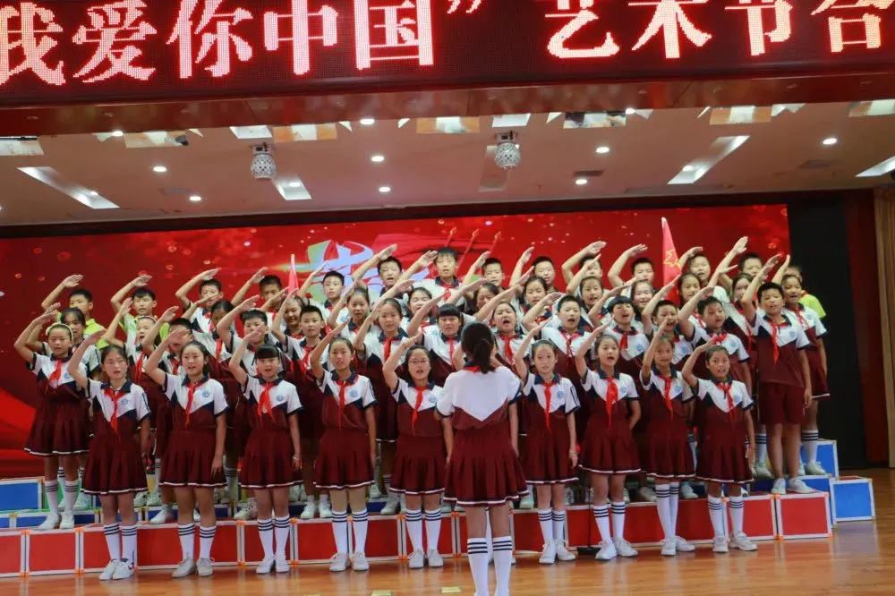 你的满意是我们前进的动力下一句,您的满意就是我们不断前行的动力