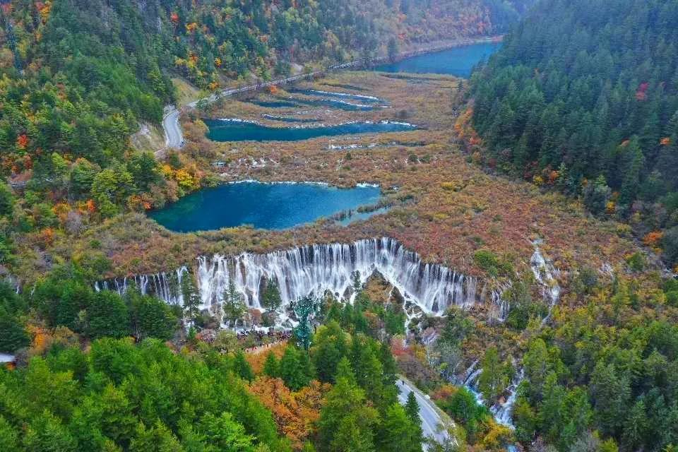 九寨沟路上招手,前方到站宁强