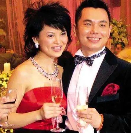 内地富商*艳猎**女星往事