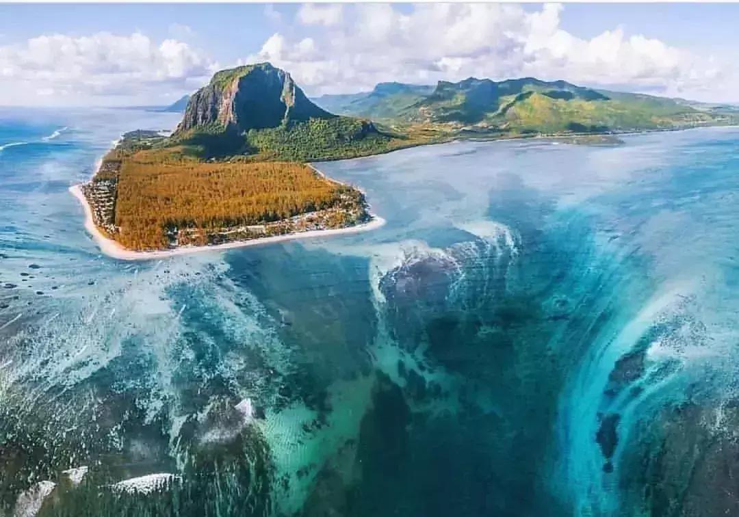 毛里求斯旅游攻略自由行,人均6000元游马尔代夫