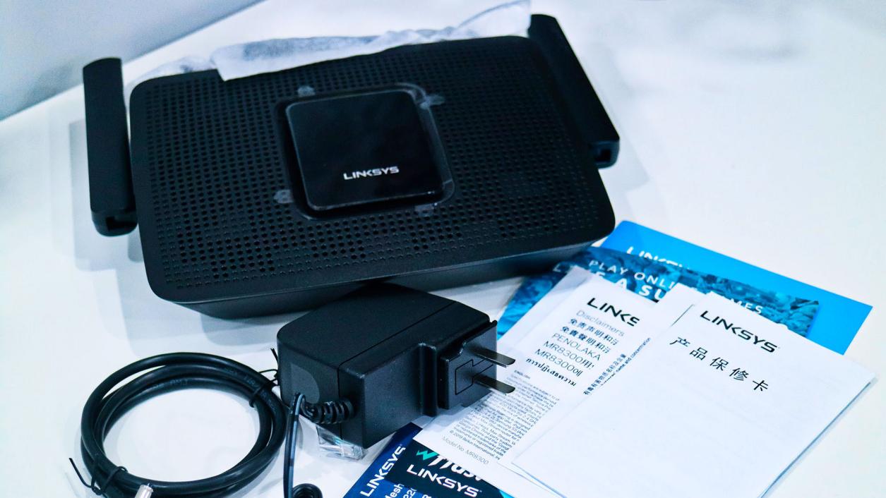 新居全屋MESH组网：领势MR8300+WHW0302