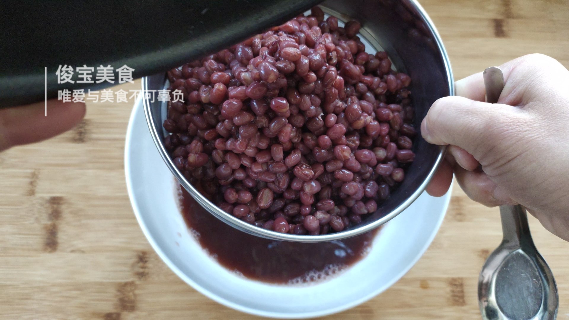 老东北美食教你蒸米糕,蜜豆蒸米糕怎么做好吃