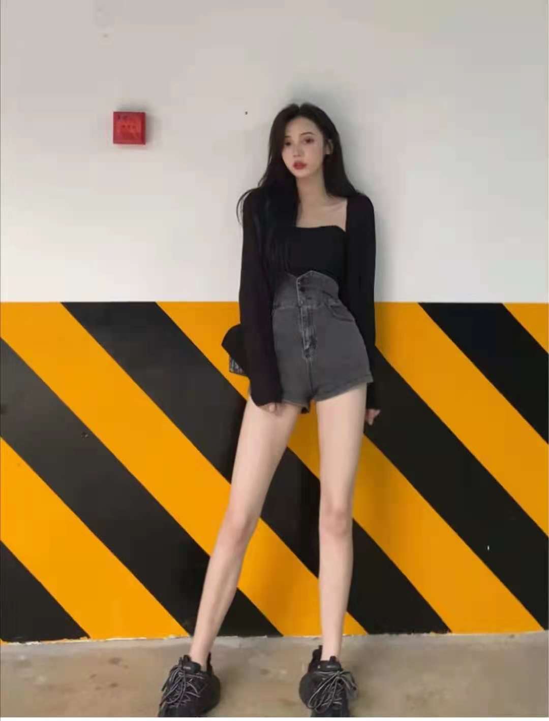 50岁女人夏天该怎么穿衣搭配,女人夏天怎么穿衣搭配好看