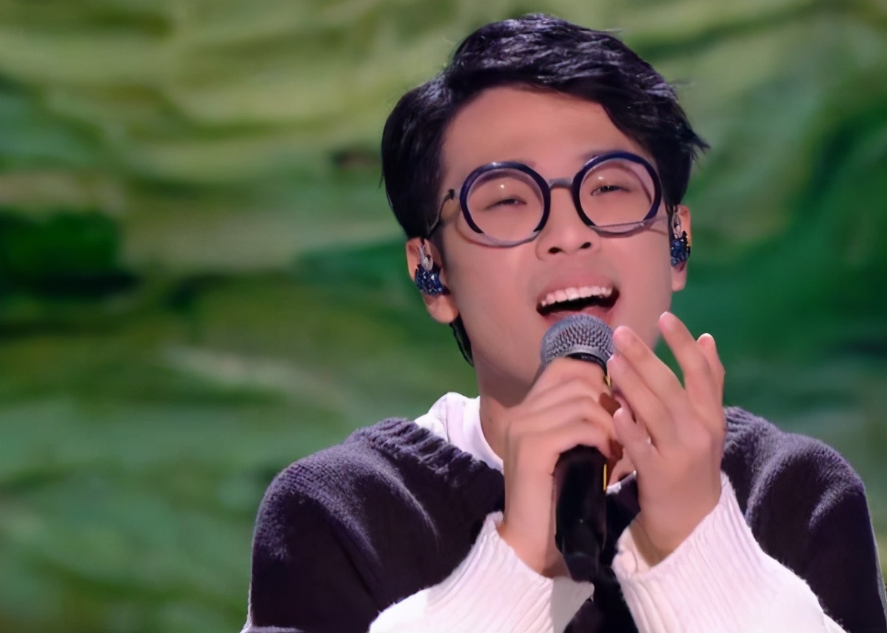 2020中国好声音单依纯介绍,中国好声音单依纯短片介绍