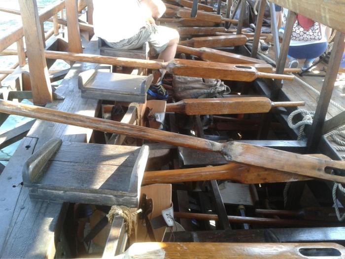 三排桨划动的古罗马战船,二千多年前古希腊有多大的战船