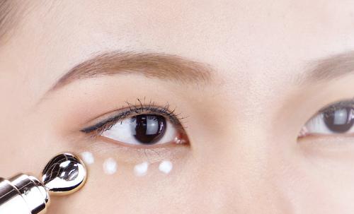 眼角皱巴巴的皱纹怎么办,眼角纹去皱最有效方法