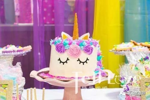 女朋友生日简单布置,女朋友过生日怎么布置惊喜