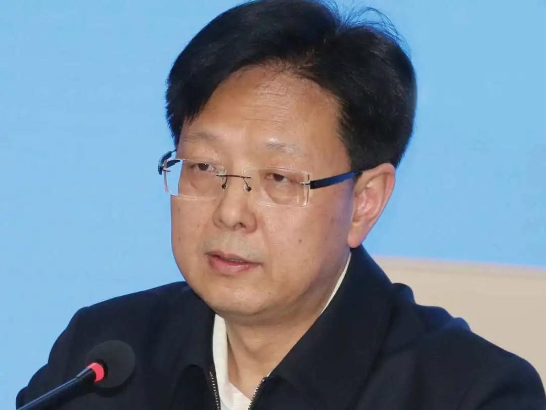 向着全面建成小康社会目标前进,向社会主义现代化强国奋勇前进