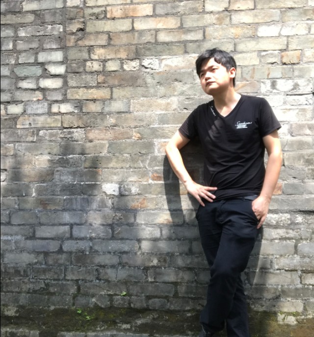 狗自拍图片,大黄狗自拍