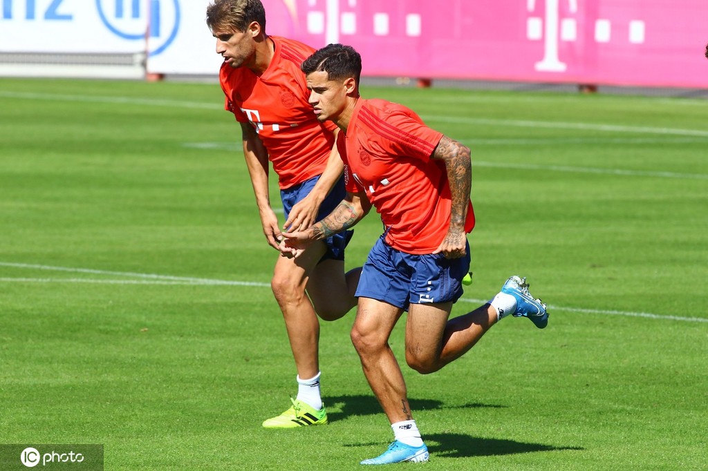 欧冠前瞻死亡之组揭开新赛季序幕,欧冠前瞻巴黎近期内忧外患