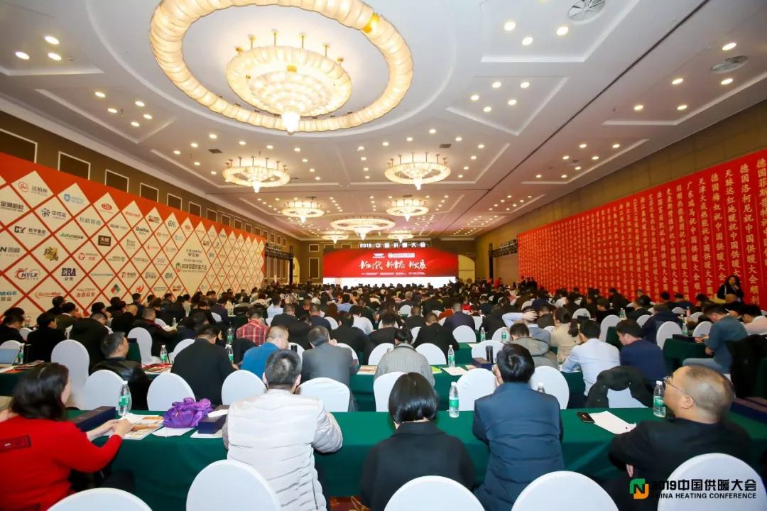 壁挂炉供暖ao史密斯,ao史密斯零冷水采暖炉