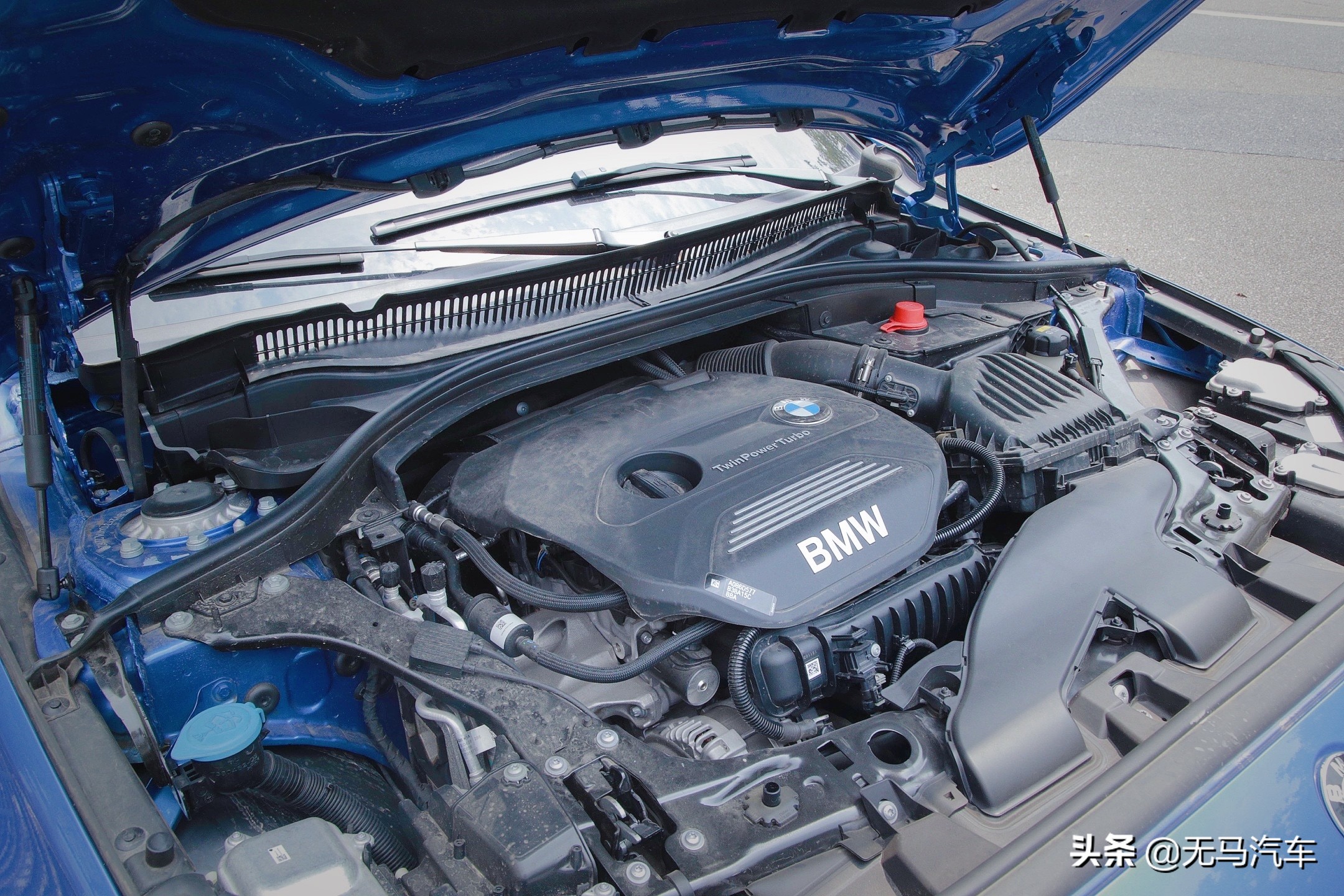 2013款宝马118i试驾视频,宝马118i时尚款值不值得买