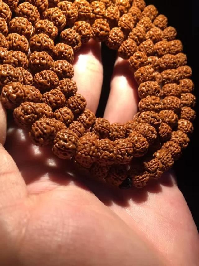 文玩盘玩效果最好的方法,各种文玩盘玩方法大全