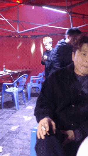 适合跨年夜发朋友圈的文案,皮友们的文案