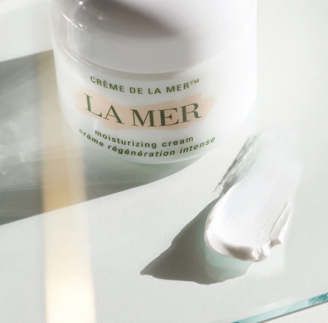 海蓝之谜面霜跟黑绷带哪个比较好,海蓝之谜面霜和黑绷带哪个好用