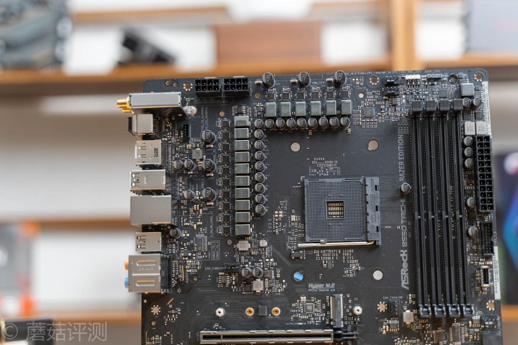 雷蛇华擎x570主板怎么样,华擎x570太极雷蛇定制款主板赏析