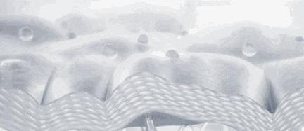 眼部保养重在“润”，用它一喷好舒服！细纹都慢慢膨了起来