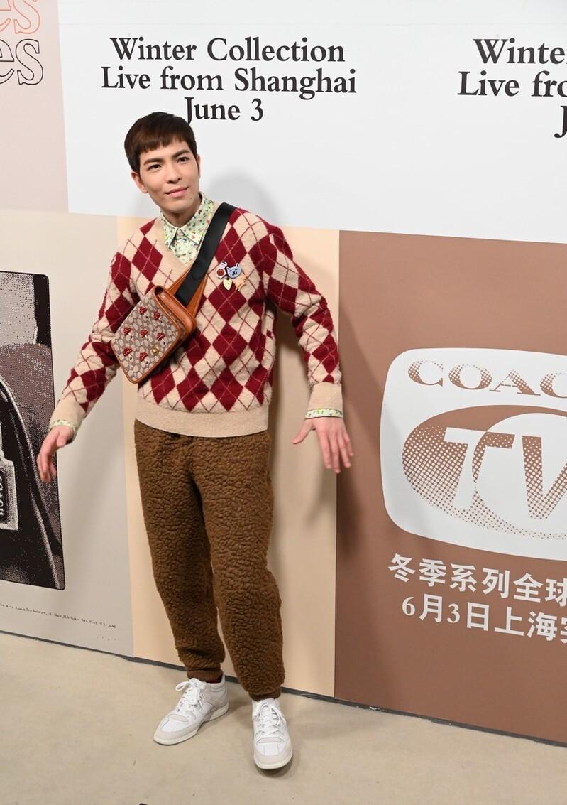 男士穿衣搭配杂志萧敬腾,萧敬腾日常穿搭男