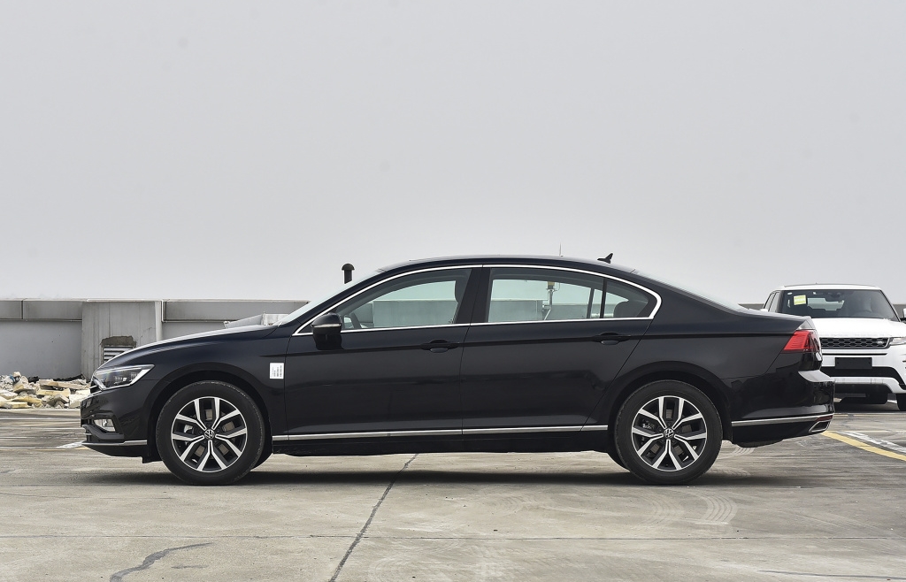 大众迈腾到底怎样,大众迈腾怎么看该加不加油