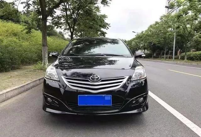 省油耐用小型轿车丰田威驰,丰田威驰为什么那么便宜