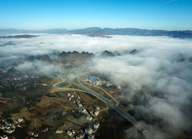关于都匀至香格里拉的高速路,贵州都匀至云南香格里拉高速公路