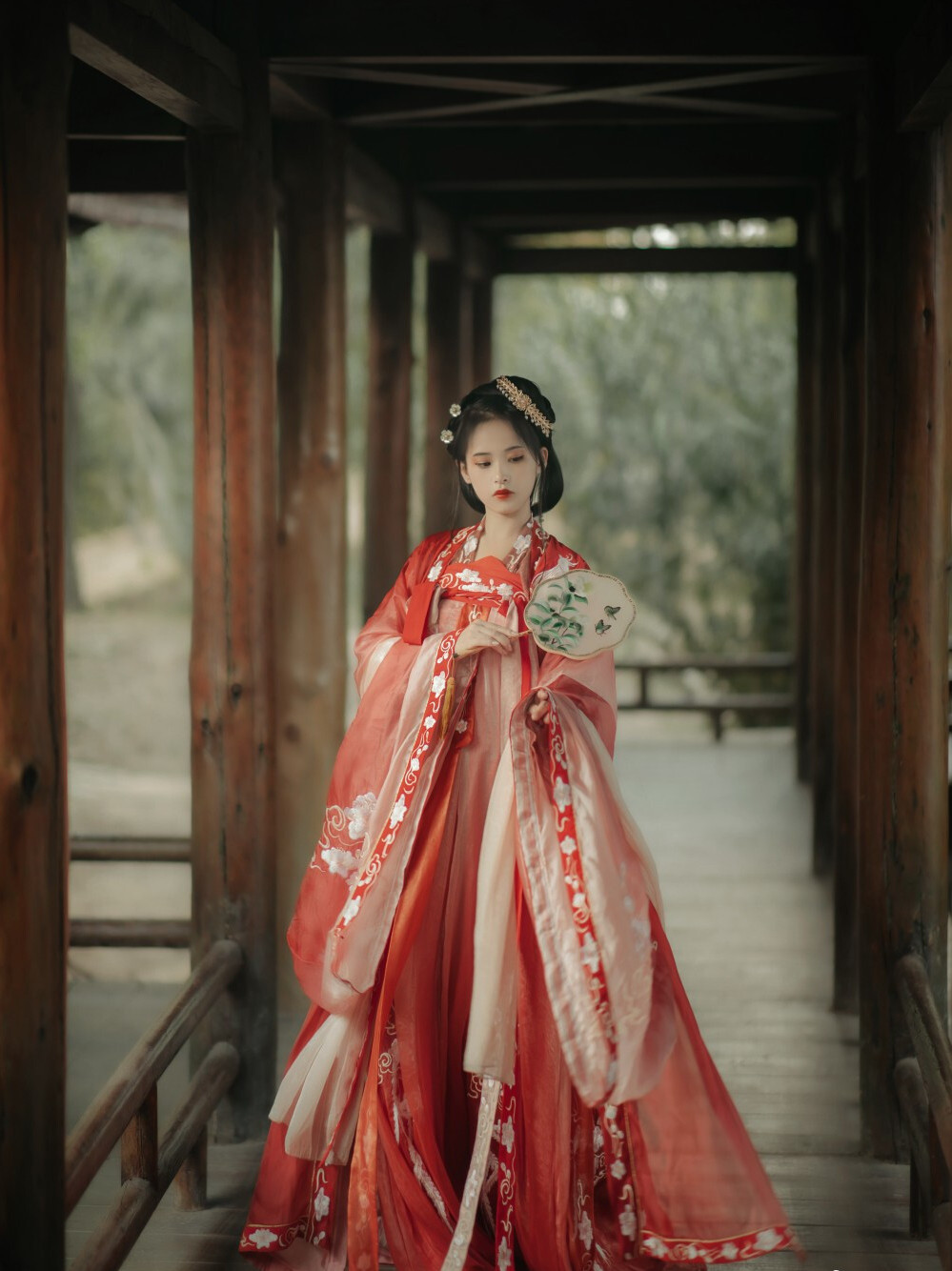 刚入坑汉服冬天怎么买,汉服入门汉服常见的款式有哪些