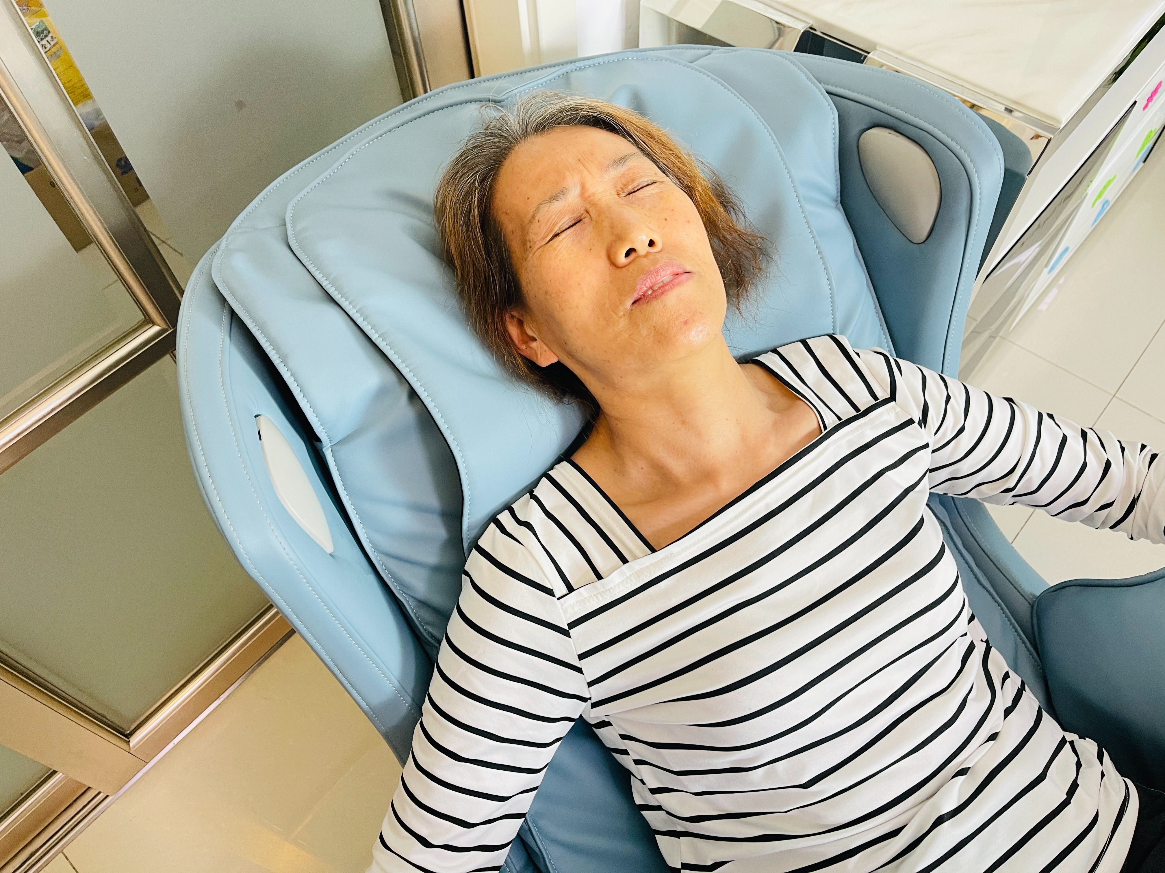 选按摩椅主要看哪些功能,选沙发太纠结