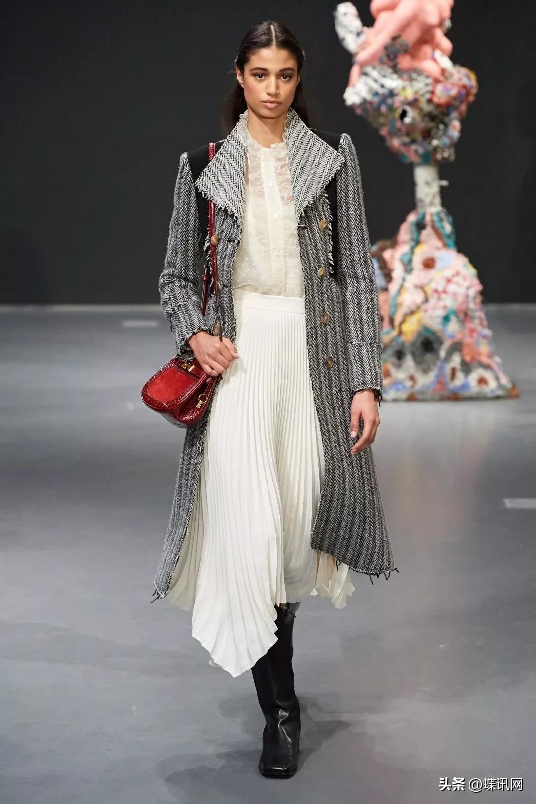 toryburch是真珍珠吗,toryburch算不算奢侈品牌