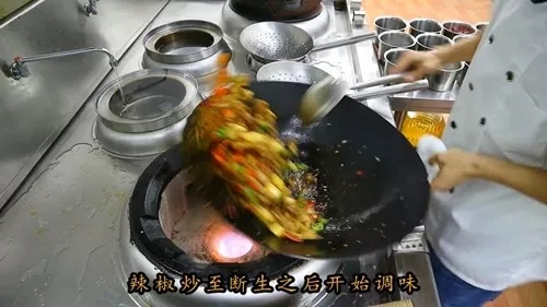 厨师王刚在中国是顶级的吗,厨师王刚现在什么状况