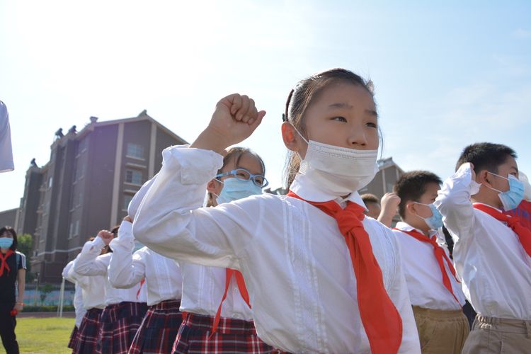 新城实验小学一年级入队仪式,丹霞路小学一年级入队仪式