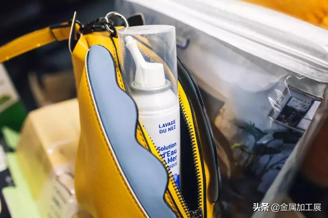 澶栧浗浜虹敤娣辨捣姘村仛鍠烽浘,娉曞浗浜虹敤闆呮季