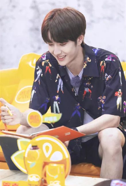 陈情令开播火后王一博第一次出现,陈情令王一博是谁选出来的