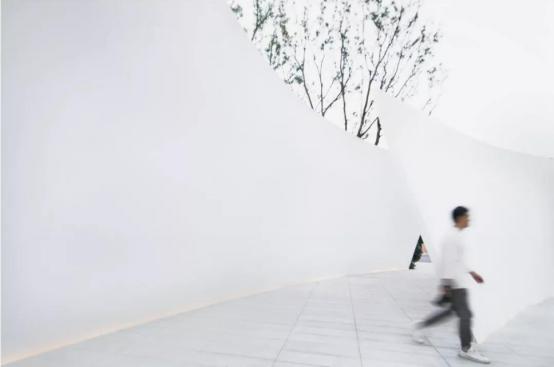 鏄撳绌洪棿鑹烘湳璁捐,鏄撳绌洪棿璁捐