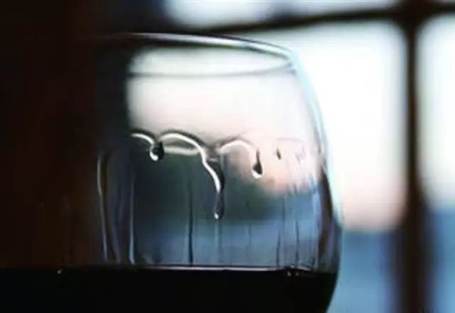 喝懂葡萄酒最简单实用的方法,葡萄酒的9个小知识3分钟带你入门