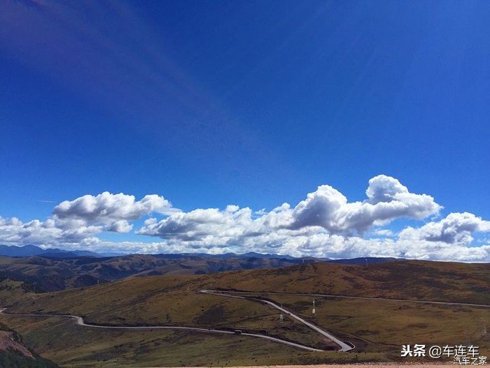 十代雅阁混动版与英诗派太空银,十代雅阁太空银还是白色好看