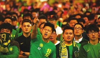 中国足球球迷哪个最好,哪个足球俱乐部球迷最忠诚
