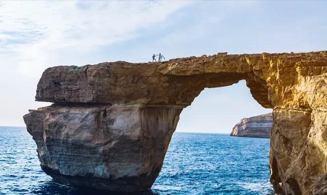 马耳他地中海迷人蓝色海水,地中海明珠马耳他视频