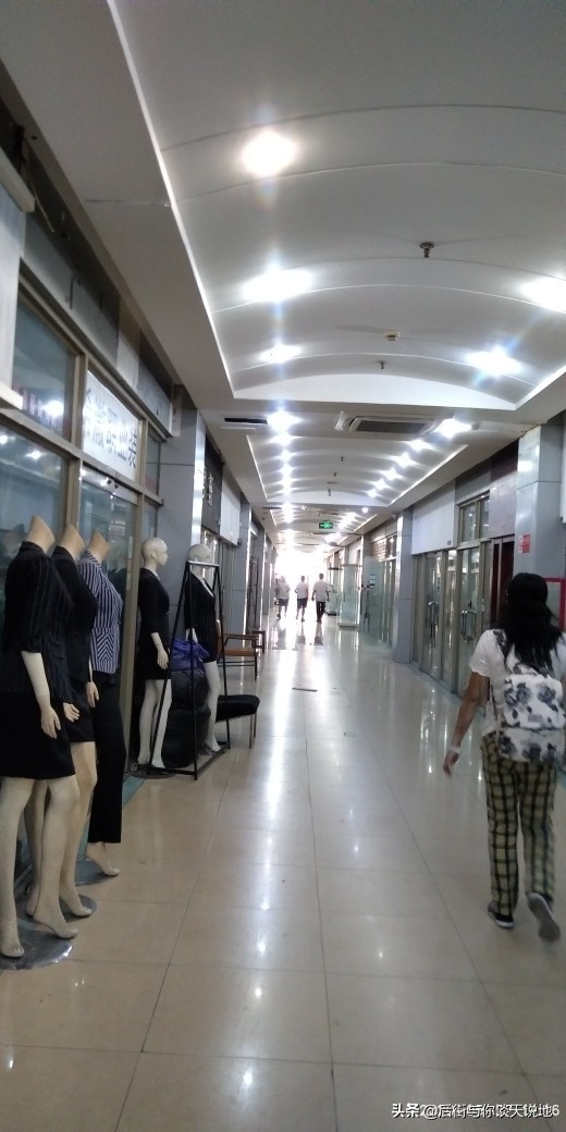 上海七浦路服装批发市场疫情视频,上海七浦路批发市场疫情解除了吗