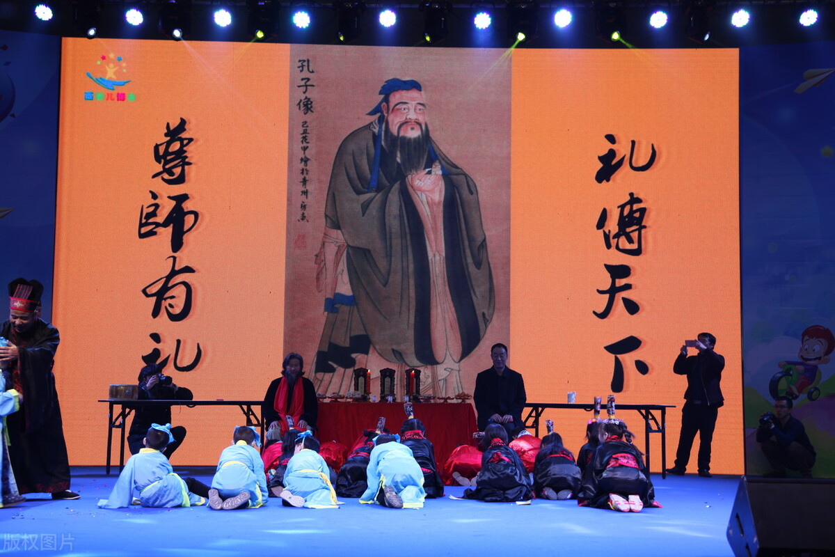 绠摙闄嬪贩鎴愯鏁呬簨,鍏告晠璇楄瘽