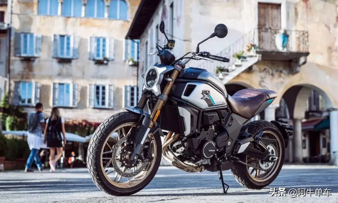 春风clx700运动版和普通版测评,春风复古clx700什么价格