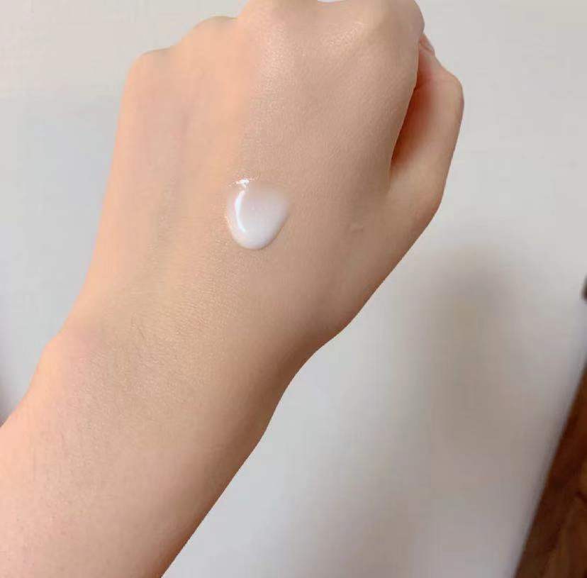 保湿乳液推荐干皮平价大瓶,推荐补水保湿控油提亮水乳