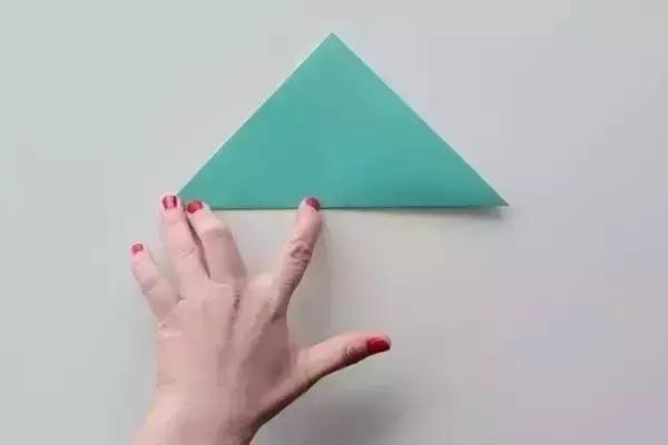 母亲节送什么手工礼物给妈妈,小孩母亲节该送妈妈什么礼物