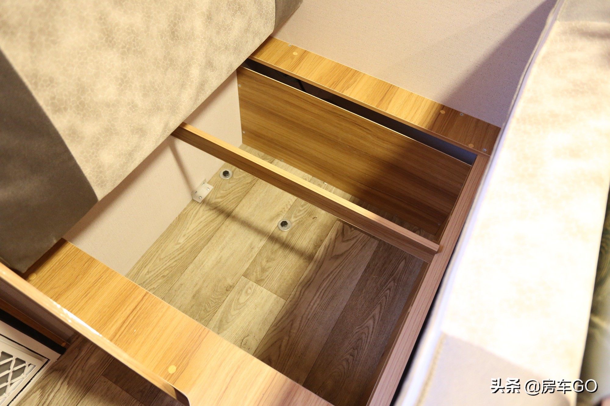 卓美亚房车抖音团购,卓美亚t460横床版房车