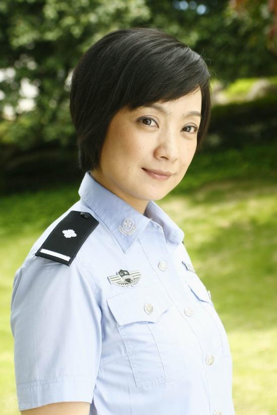 张嘉译近照曝出,张嘉译个人资料简介和履历