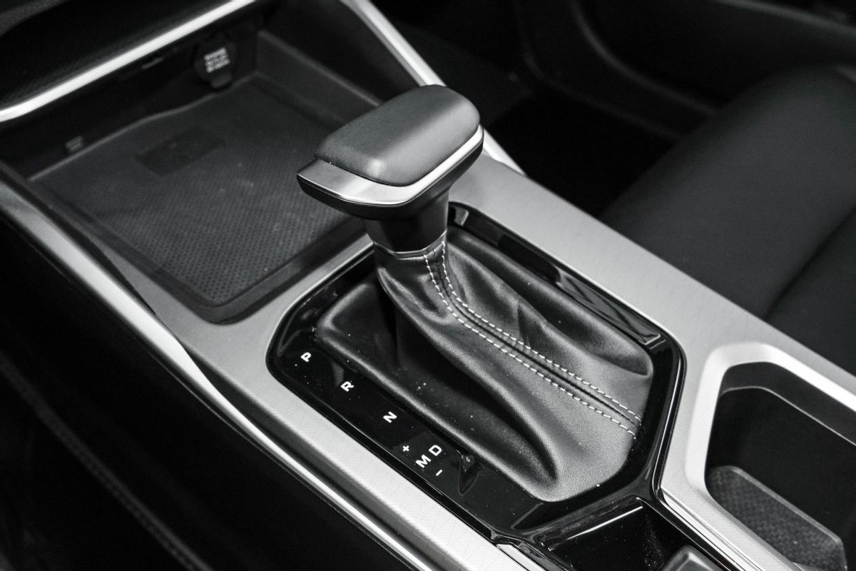 国产汽车买吉利好还是买宝骏好,长安吉利宝骏哪个车的质量好