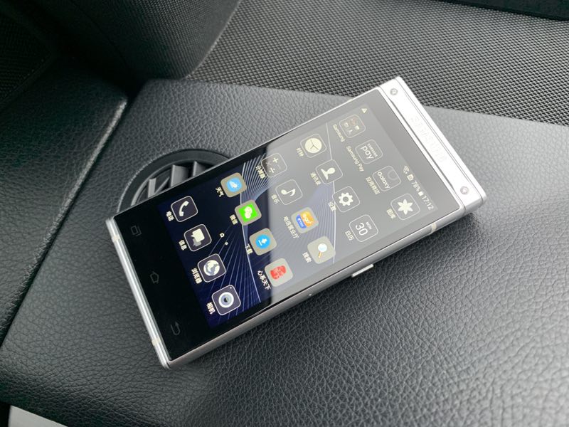 高仿手机跟正品有什么区别,手机高仿和正品的区别在哪